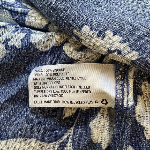 Xhilaration Women Maxi Dress M Blue Floral A-Line Sundress Ruffle Smocked - Picture 3 of 11